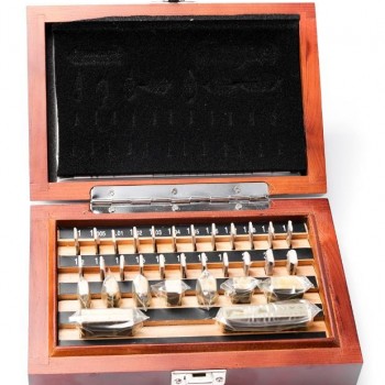 Insize 4100-232 Çelik Blok Mastar Seti 32 parça (Kalite 2)  Insize 4100-232 Çelik Blok Mastar Seti 32 parça (Kalite 2)